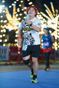 BIB: 332
                            <button type="button" onclick="openModal(19763209)" class="btn btn-primary btn-sm float-right btn-popup" data-toggle="modal" data-target=".modal-high-quality">
                        <i class="fas fa-shopping-cart"></i> Add to Cart
                    </button>
                                            <button type="button" onclick="isThisMe(19763209, true)" class="btn btn-success btn-sm float-right btn-popup btn-isme hidden" data-toggle="tooltip" data-placement="bottom" title="นี่คือรูปของคุณใช่ไหม คลิกที่นี่เพื่อเอาเข้าอัลบั้ม">
                        <i class="fas fa-plus"></i> Add to album
                    </button>
                    <button type="button" onclick="isThisMe(19763209, false)" class="btn btn-warning btn-sm float-right btn-popup btn-isnotme hidden">
                        <i class="fas fa-ban"></i> Remove from album
                    </button>